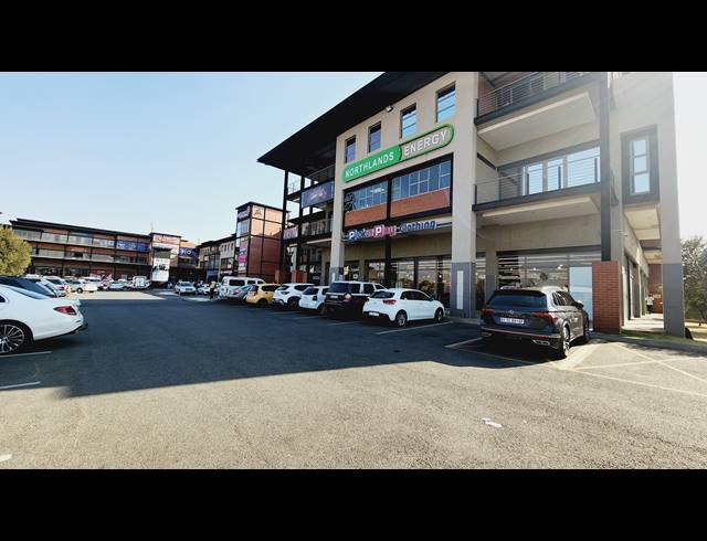 596M² RETAIL TO LET IN NORTH RIDING